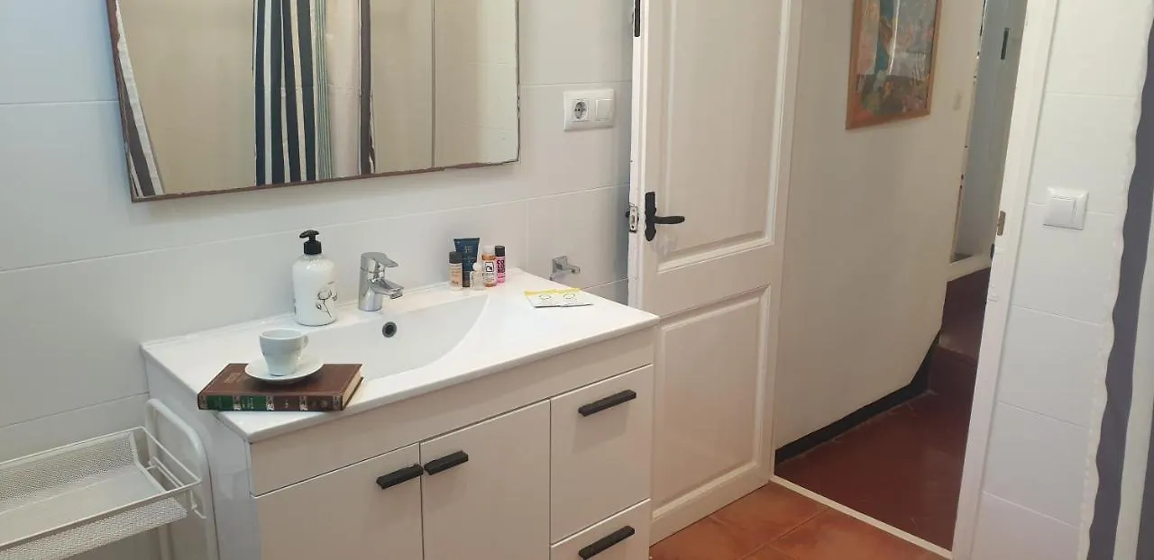 Apartamento Con Jardin A 11 Metros De La Playa. Se. 팔라모스 스페인